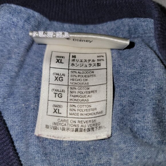 Adorable vintage Mickey mouse tshirt - Picture 9 of 10